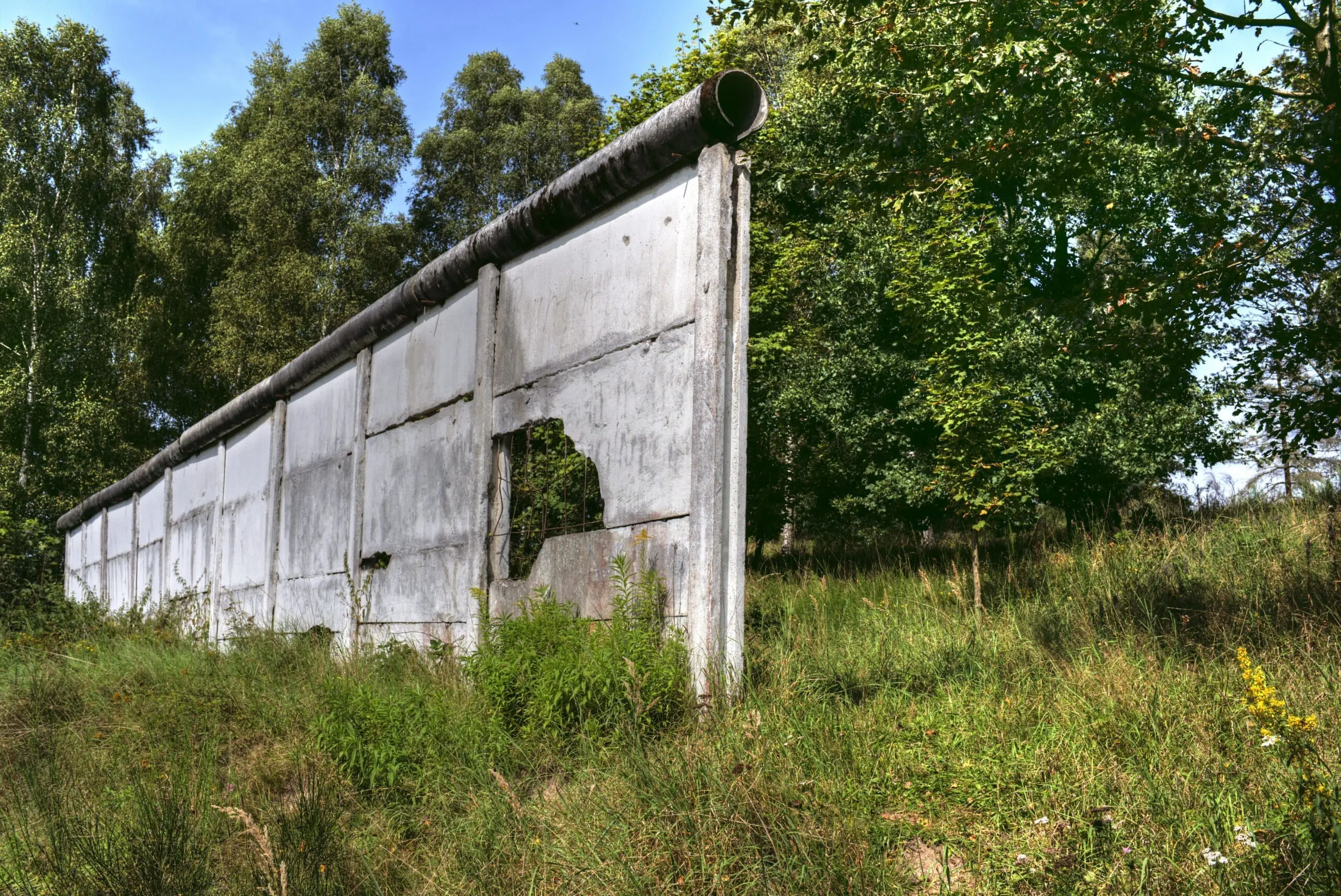 Mauer an der Grenze