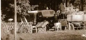 Zwangsräumung der Buchenmühle vor der Schleifung. Recht lang ist die Liste der geschleiften Höfe, die sich in der näheren Umgebung des Lern- und Begegnungsortes Point Alpha befunden haben.