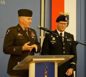 Das NATO-Bündnis war noch nie so einig wie heute, meinte der US-Brigadegeneral Jed J. Schaertl (links).