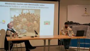 Zeitzeugen-Dialog im Haus auf der Grenze mit Ahmad Bayan (rechts) und Berthold Dücker.