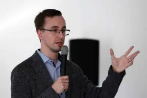 Philipp Metzler: 350 Millionen Bürger in 27 Mitgliedsstaaten stimmen über die Besetzung des Europäischen Parlaments ab.