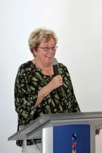 Die Kindheitserlebnisse in der Familie holte Gusti Spiegel zurück.