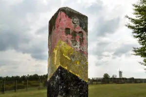 Auf Point Alpha am Grünen Band gegen Natur und Kultur eine besondere Verbindung ein.
