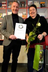 Ehrung der Stadt Vacha für 25 Jahre Mitgliedschaft durch Raymond Walk. Die Auszeichnung nahm die Beigeordnete Daniela Tischendorf entgegen.
