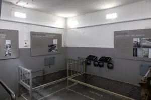 Ab sofort können wieder Führungen durch die Ausstellung des Wiesenfelder Turmes gebucht werden. Fotos: Johannes Schneider