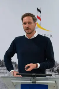 Dr. Andreas Margara hat sich intensiv mit den deutsch-vietnamesischen Beziehungen auseinandergesetzt und seine Erkenntnisse mit dem Publikum auf Point Alpha geteilt. Fotos: Johannes Schneider