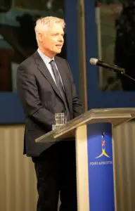 Der Staatssekretär aus Hessen Dr. Manuel Löser.