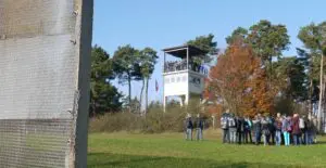 Ein Ehrenamt, das bewegt. ein Ehrenamt, das bleibt: Gästebegleiter in der Gedenkstätte Point Alpha.