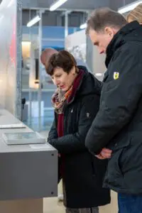 Es war nicht der erste Besuch in der Dauerausstellung im Haus auf der Grenze, dennoch entdeckten die Gäste auch diesmal wieder Neues.