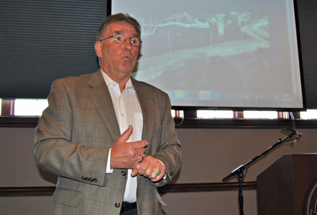 Stiftungsdirektor Volker Bausch auf Vortragsreise in den USA: 26.04.-15.05.2015