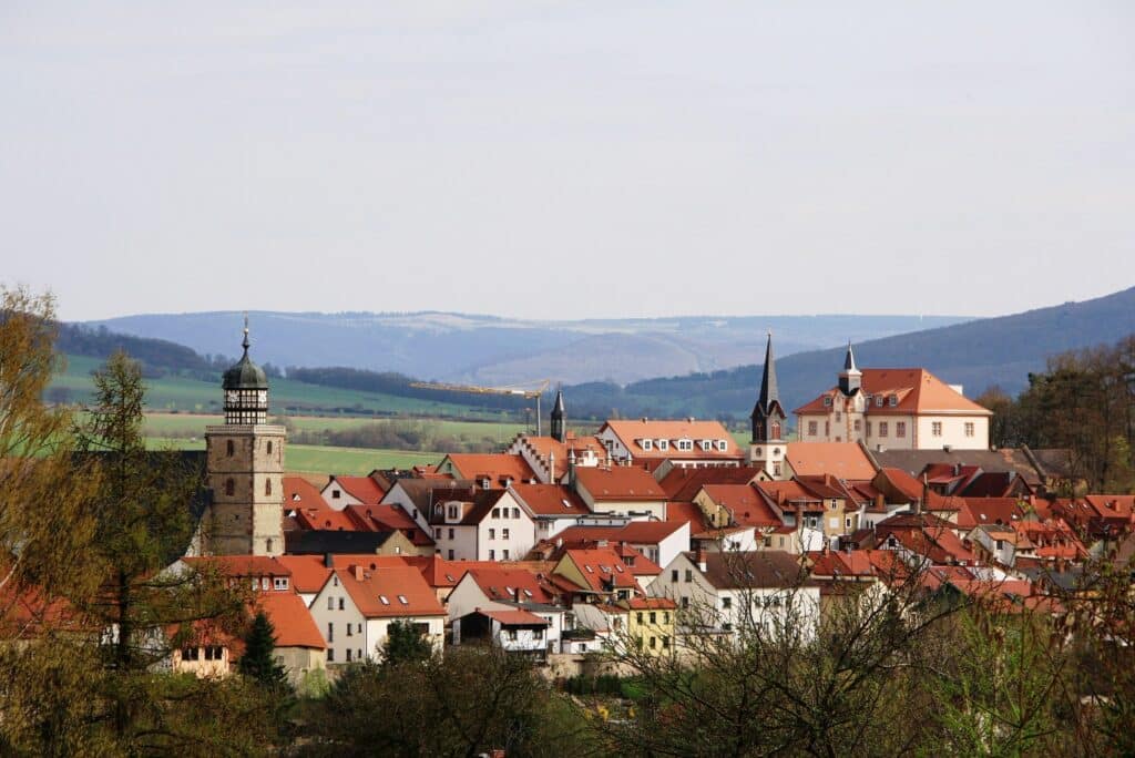 November - Stadtblick und Akademie Schloss Geisa