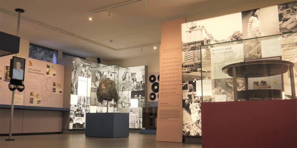Blick in die Ausstellung Everday Life im US Camp mb2h