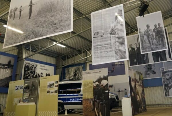 Vielschichte Aufgaben- und Einsatzgebiete: Die Bundespolizei ist an vielen Stellen gefordert, was in der Ausstellung im US Camp der Gedenkstätte Point Alpha anschaulich dokumentiert wird.