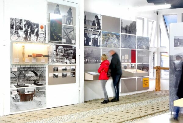 Die Ausstellungen im Haus auf der Grenze erzählen die Geschichte der Teilung und vom Leben im Sperrgebiet.