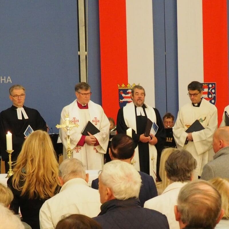 Feierlicher Ökumenischen Gottesdienst zum 32. Tag der Deutschen Einheit in der Gedenkstätte Point Alpha.