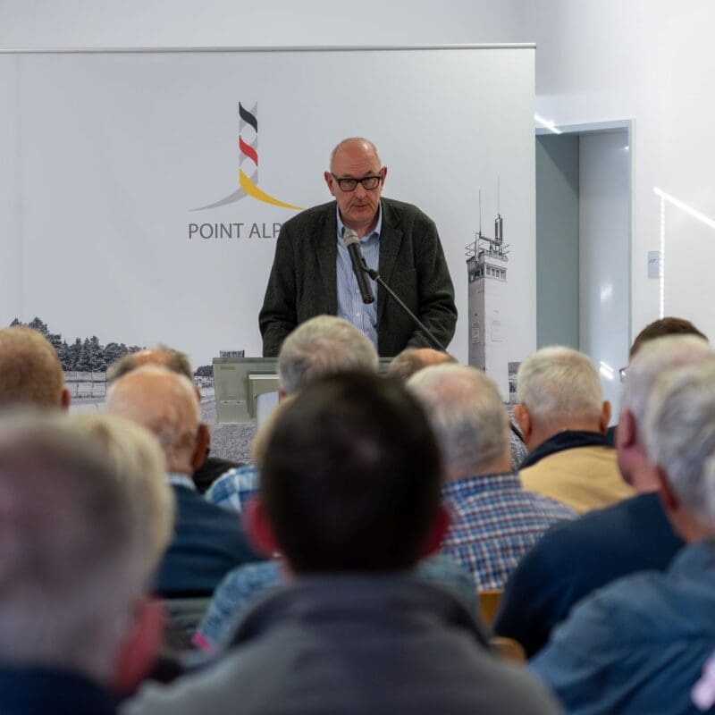 Der Referent nahm auch die Motive der Grenzer und die Bedingungen ihrer Mitwirkung in den Fokus. Fotos: Johannes Schneider