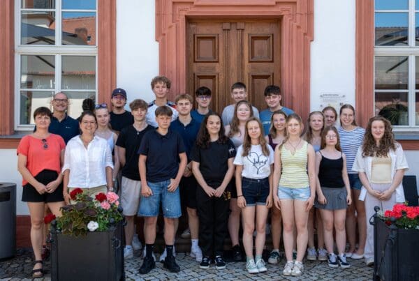 Länderübergreifendes Schülerprojekt der Point Alpha Stiftung für Hessen und Thüringen: Schüler des Fuldaer Richard-Müller-Schule und des Dr.-Sulzberger-Gymnasiums aus Bad Salzungen beschäftigten sich drei Tage lang intensiv mit der deutsch-deutschen Geschichte. Fotos: PA